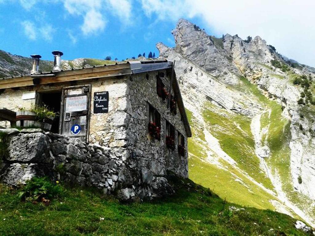 Auberge Du Fraizier Thones Ngoại thất bức ảnh